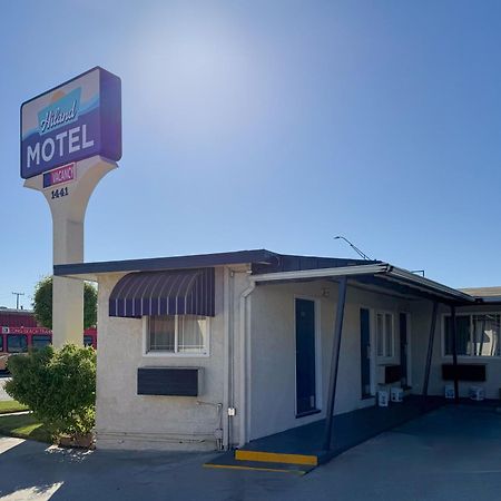 'לונג ביץ Hiland Motel מראה חיצוני תמונה