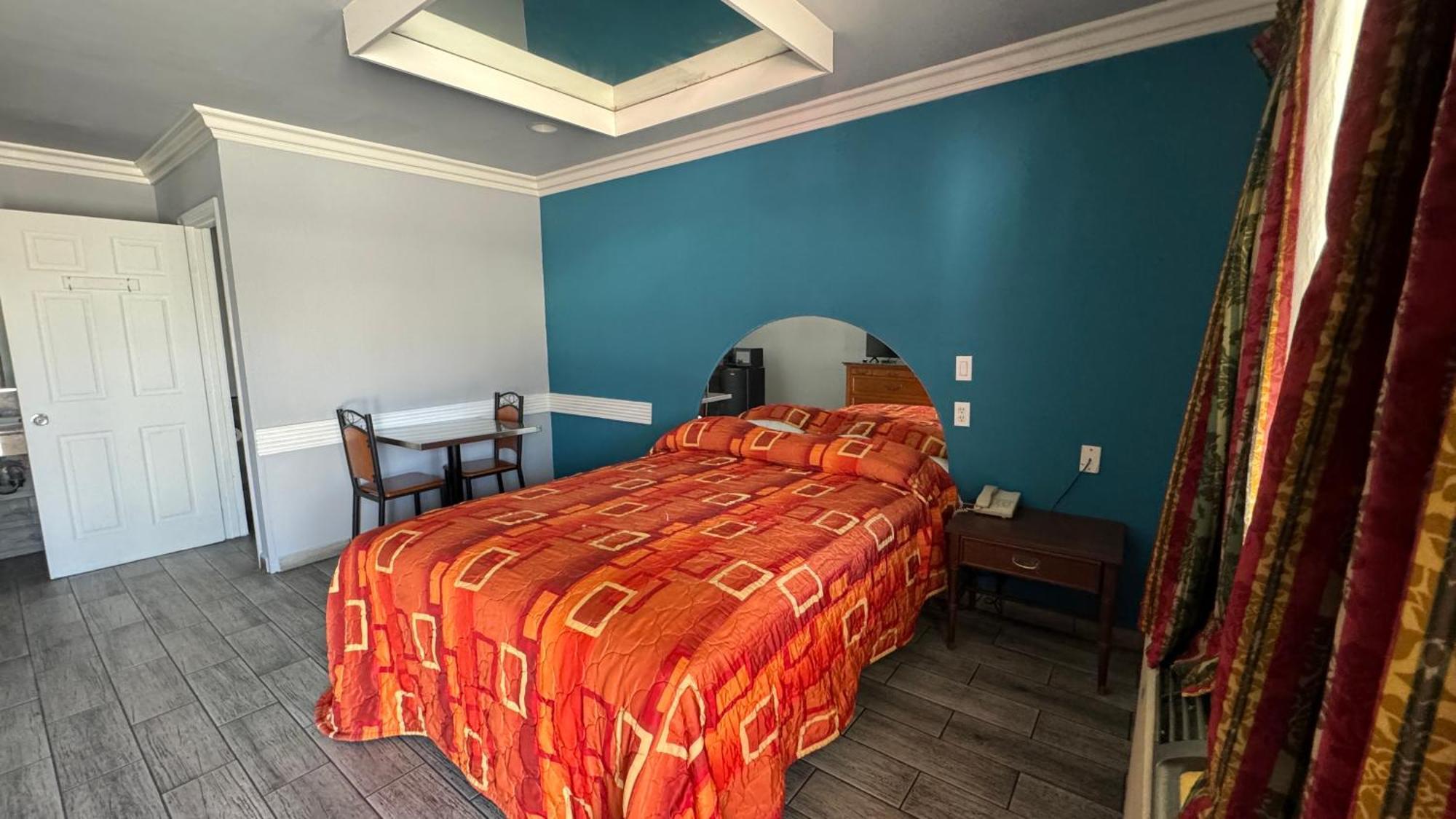 'לונג ביץ Hiland Motel מראה חיצוני תמונה